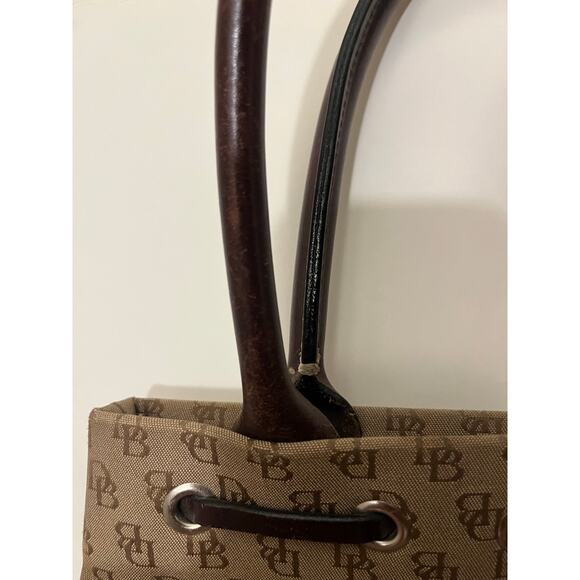 Vintage Dooney & Bourke tan and brown handbag - Picture 16 of 16
